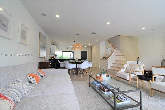 Photo - 3547 NE 168th St Townhome