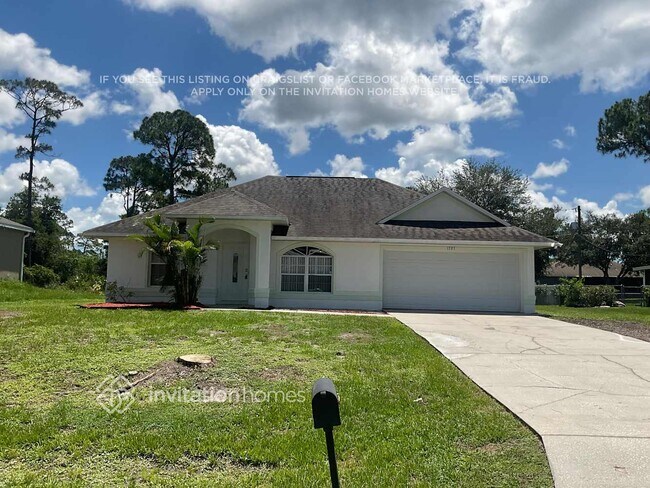 Photo - 1783 Tradewinds Ave SE House