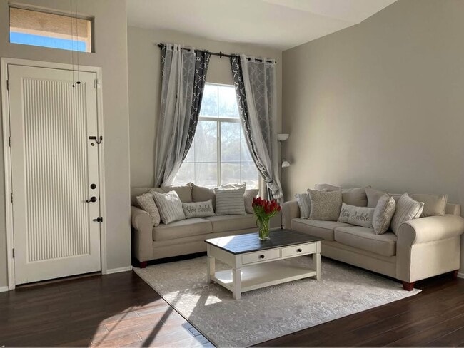 Photo - 15620 N 14th Dr