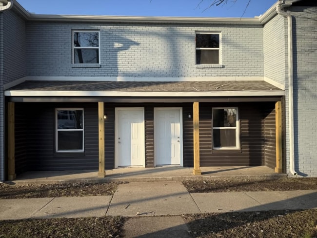 Building Photo - 816 Tanner St