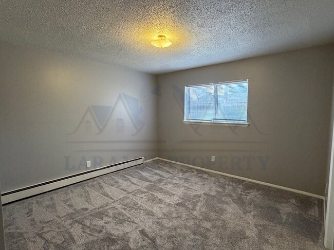702 Downey St