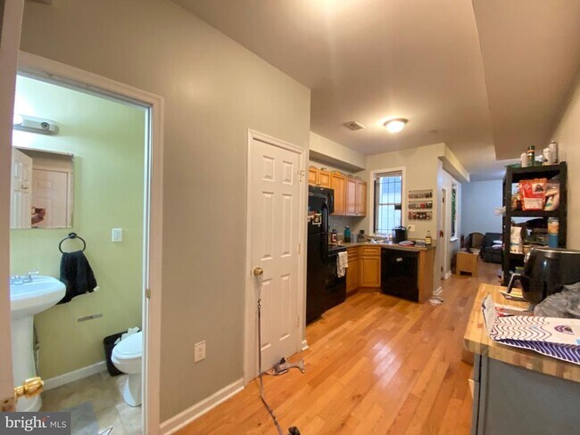 Photo - 1723 N 17th St Unidad 3