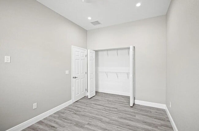 Photo - 132 NW 11th Ave