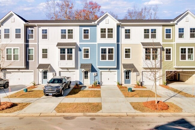 Building Photo - 2011 Quiet Ibis Rd Rental