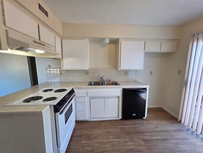 Photo - 3609 Micheli Ct Unit #A