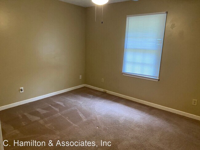 Photo - 2 br, 1 bath House - 150 Creekwood Dr