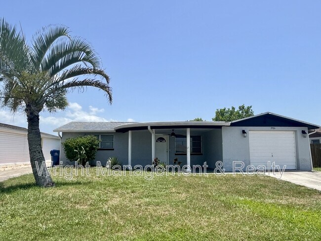 3716 Cedarwood Dr