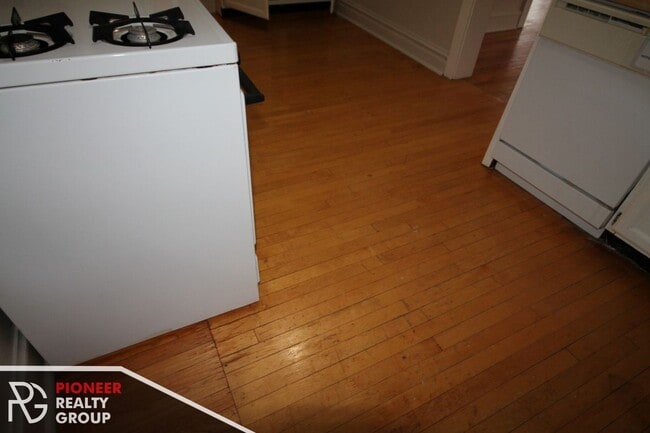 Photo - 1025 Dempster St Unidad 1311-W3