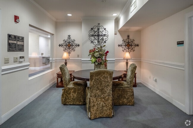 Leasing Office