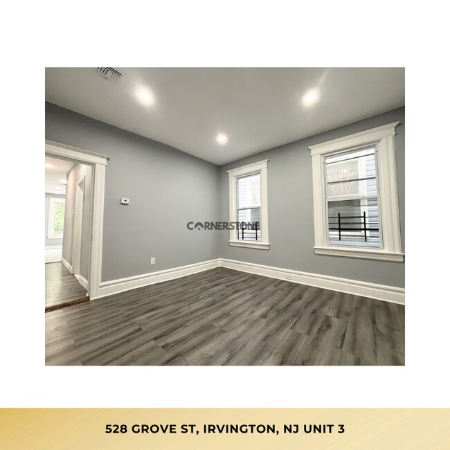 528 Grove St Unidad 3