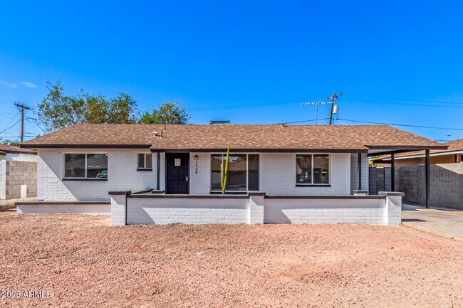 Photo - 1238 E Vine Ave