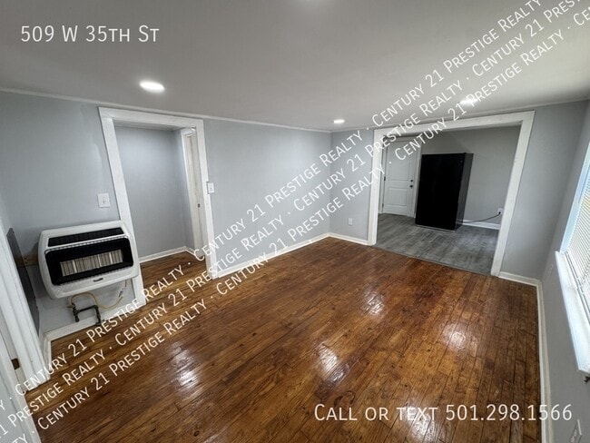 Photo - 509 W 35th St