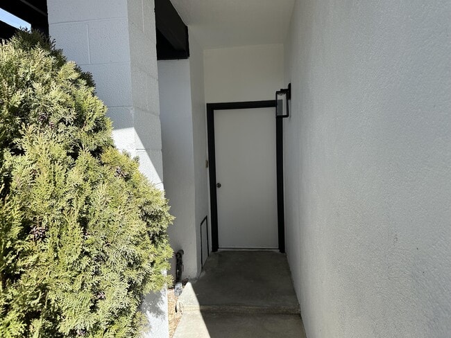 Photo - 21331 Heather Pl