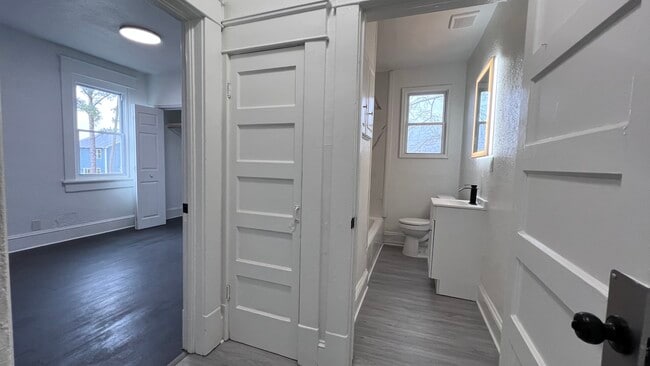 Photo - 1707 Holladay St Unit 7