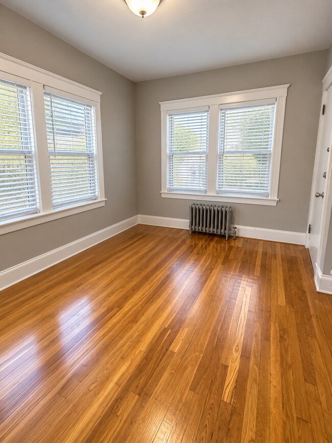 12 Dow St Unit # 1
