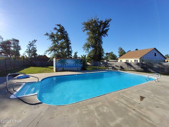 Photo - 5117 Bay Head Rd