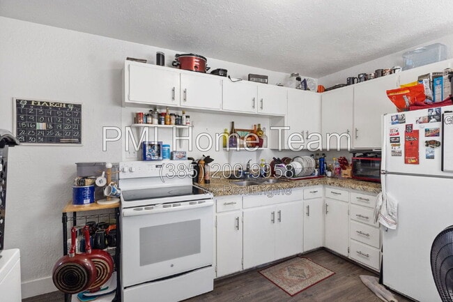 Photo - 732 Campbell Heights