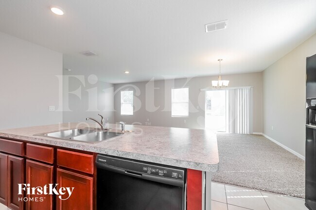 Photo - 107 Fall Glo Rd