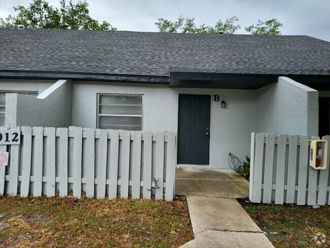 Building Photo - 2012 S 10th St Rental