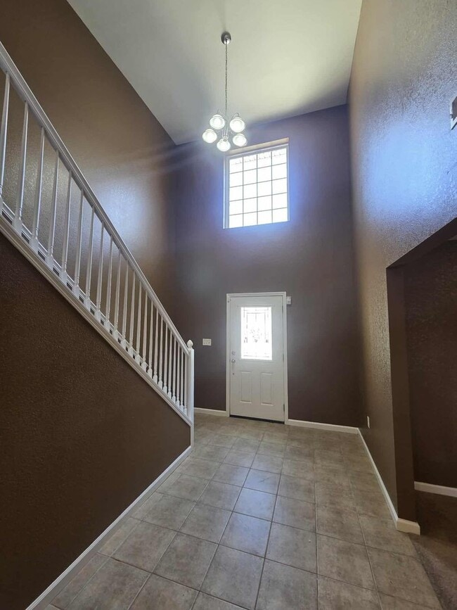 Photo - Beautiful Town House