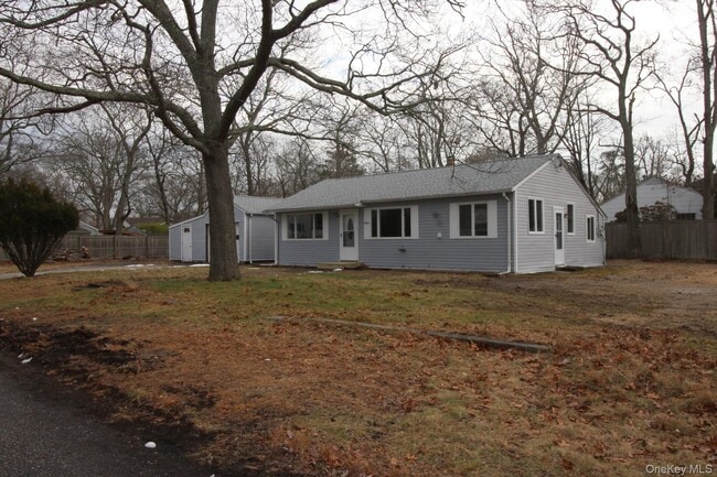 Building Photo - 361 June Ave