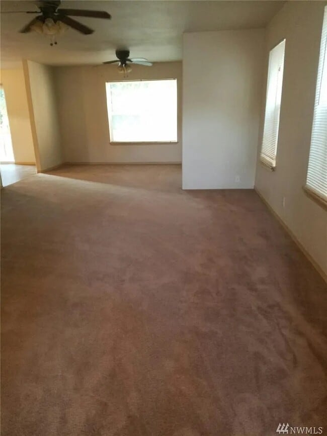 Photo - 17420 84th Avenue Ct E