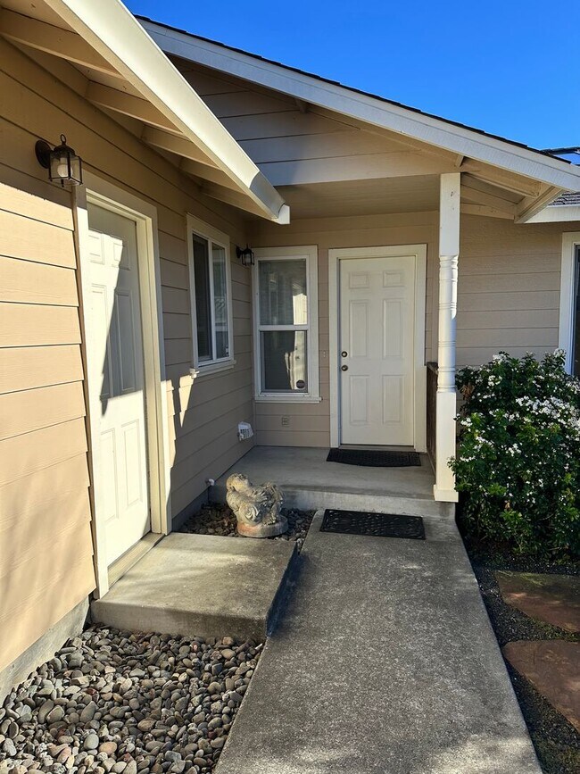 Photo - 1 Bedroom, 1 Bath Duplex – Sunny McKinleyville