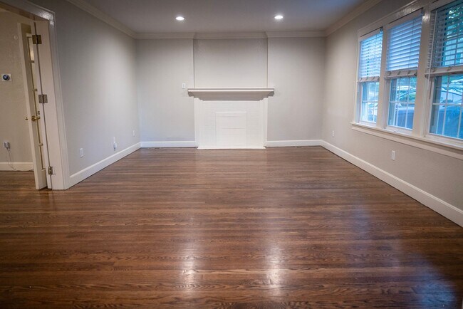 Photo - 49SW1105 Unit 49SW1105L