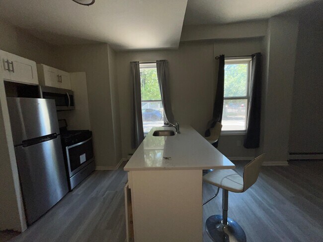 Photo - 218 Bowers St Unit 1