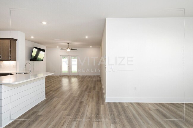 Photo - HALF-DEPOSIT SPECIAL! Charming Gold Fortified Home in Live Oak Estates – Near Downtown Fairhope!