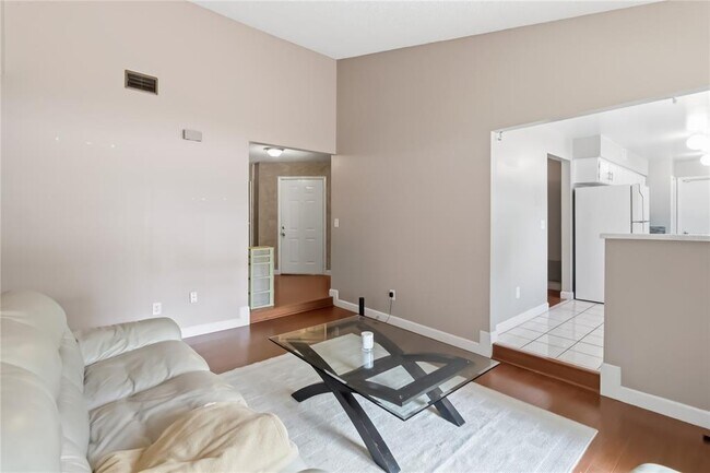 Photo - 7832 Barberry Dr