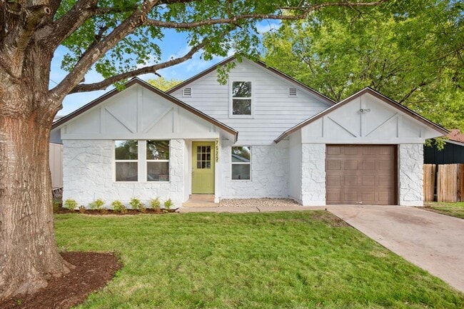 Photo - 7520 Uray Dr