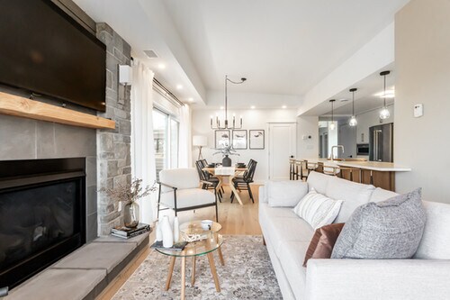 Photo - 260 Maki Av Unit L2