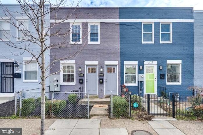 Photo - 1253 16th St NE Townhome