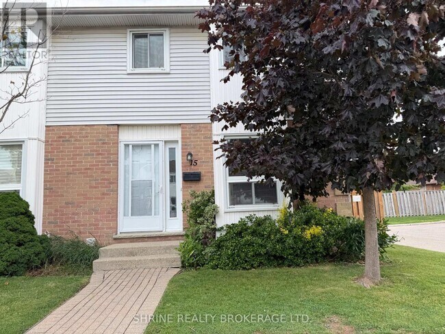 Photo - 110 Deveron Crescent