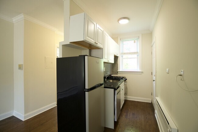 Photo - 6465 W Roscoe St Unit S3