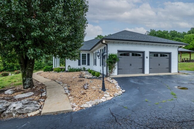 Photo - 2541 Mooresville Hwy