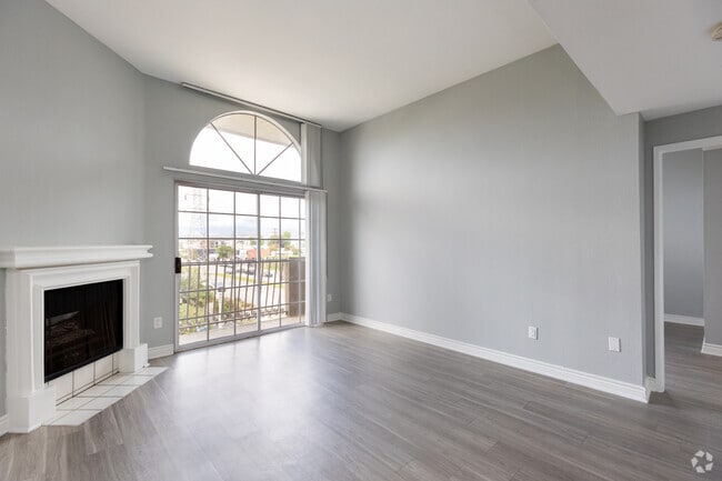 Noho Gallery North - NoHo Gallery