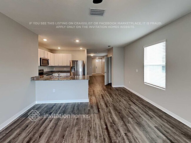 Photo - 17019 Wave Tressle Pl