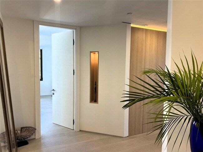 Photo - 201 Crandon Blvd Unit 642