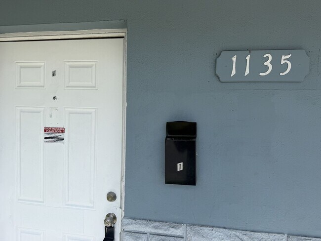 1135 NW 7th Ave Unit 1135 Unit 1