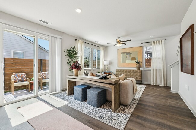 YardHomes Trailside Unit 908 Living Room