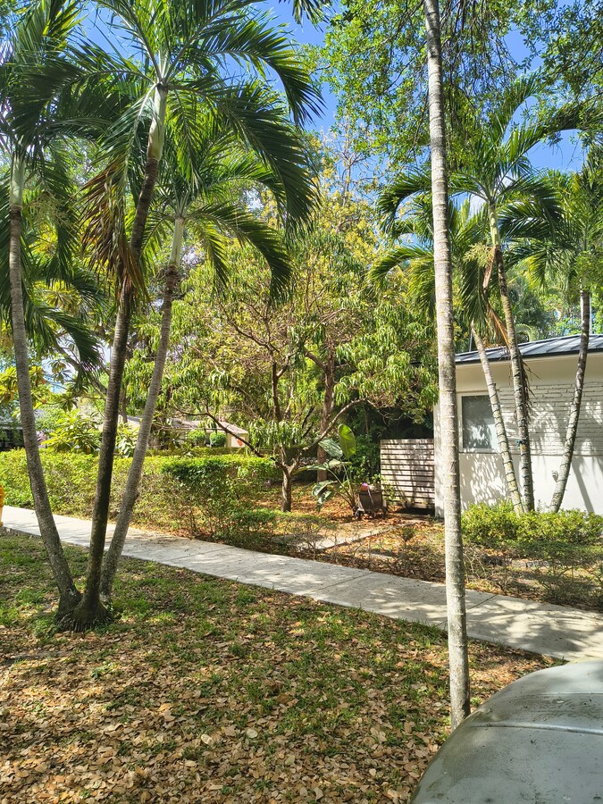 Photo - 789 Pinecrest Dr