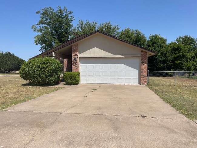 Photo - 3-Bedroom House for Rent in Killeen