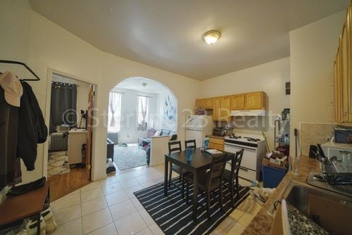 Photo - 26-10 Hoyt Ave S Unit 2R