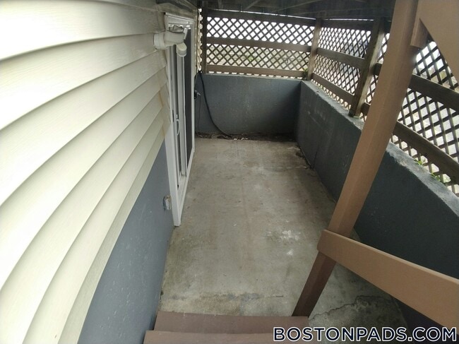 Building Photo - 40 Fenton St Rental