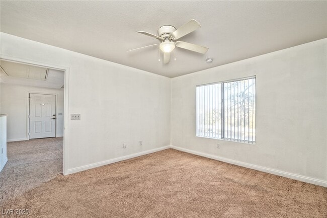 Building Photo - 8070 W Russell Rd Unit 2030 Rental