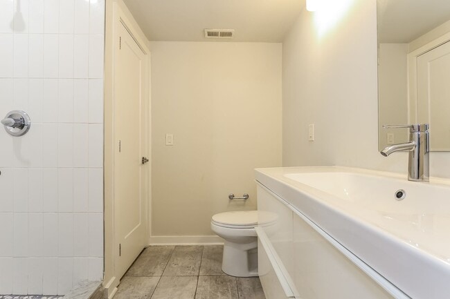 Photo - 2106 N Percy St Unit A