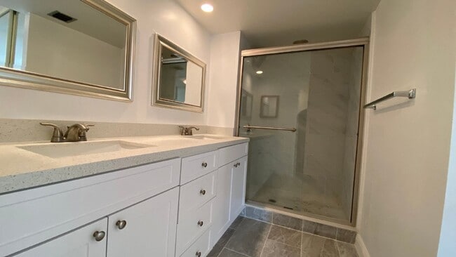 Photo - 1522 15th Terrace