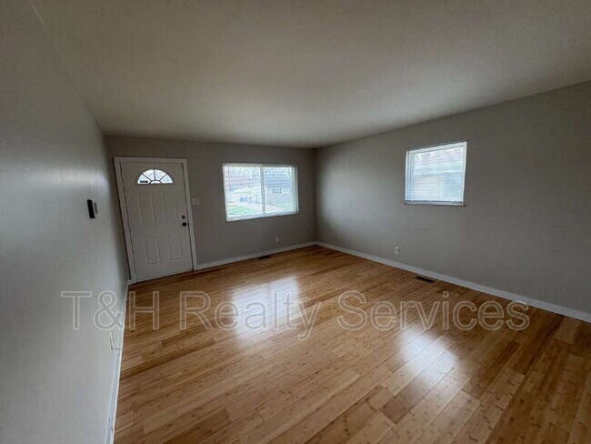 Photo - 2302 Herod Ct